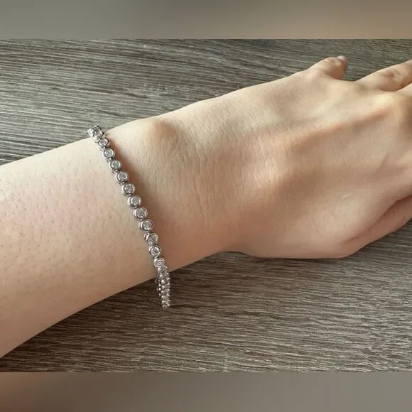 Bezel set tennis bracelet A1181 - Picture 5 of 6